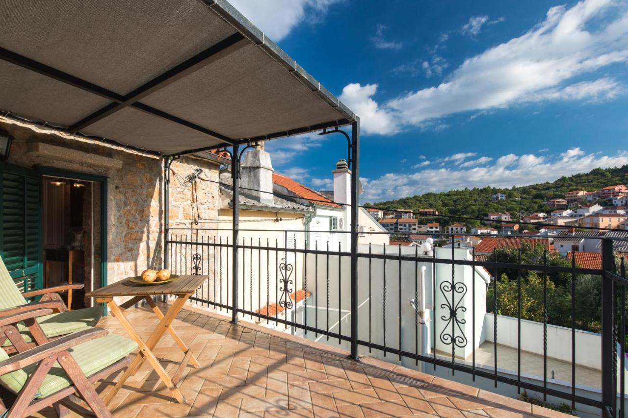 Holiday Home Bozanic Vrbnik Exterior photo